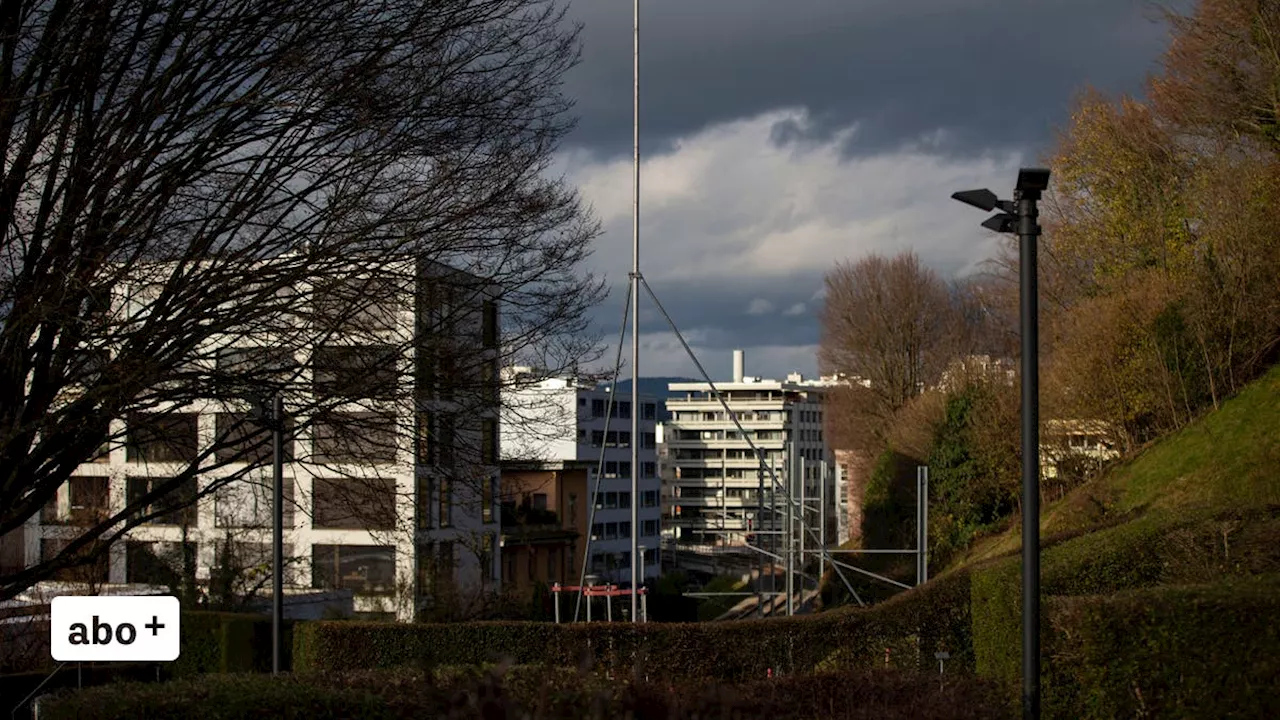 Anwohner protestieren gegen geplante 5G-Antenne in der Stadt Zug