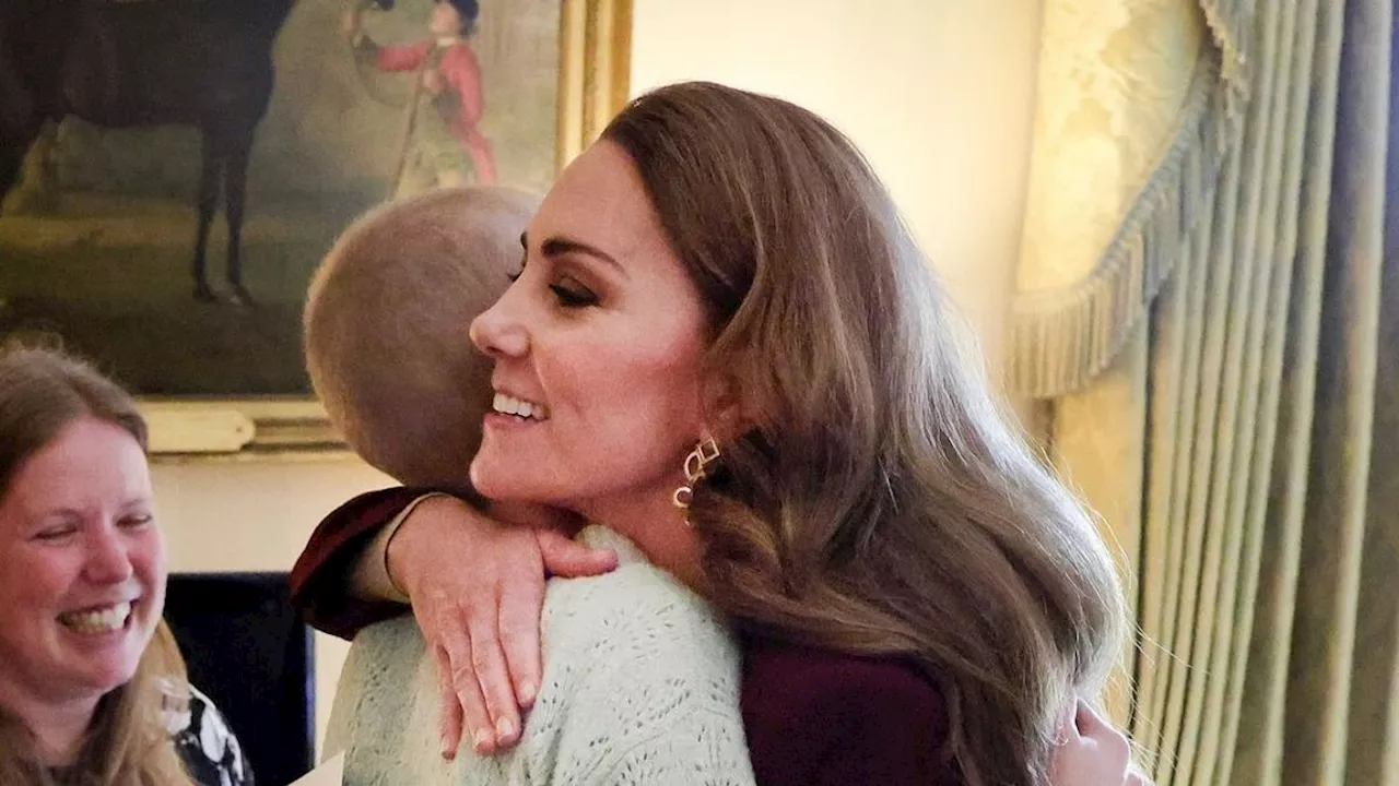 Kate Middleton, morta Liz Hatton: la ragazza malata di cancro che aveva ispirato la principessa