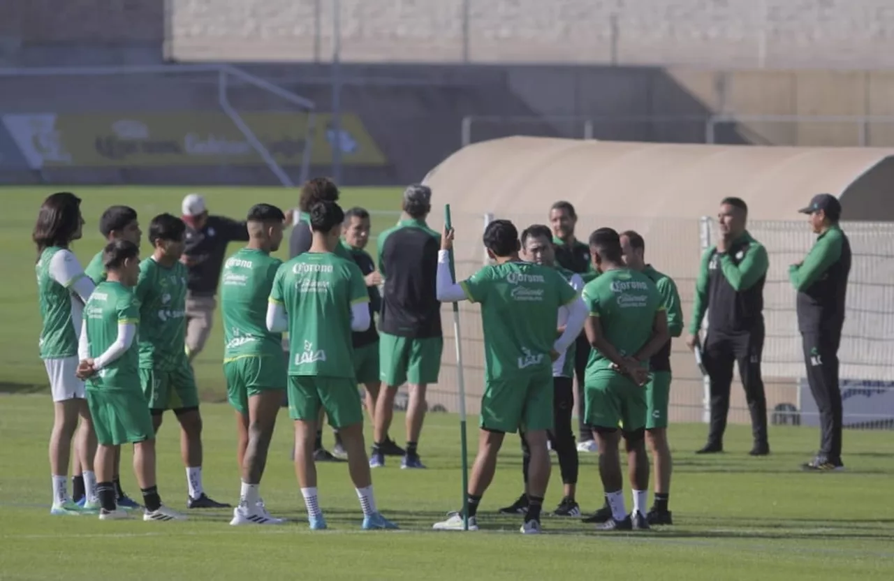 'Tano' Ortiz tuvo su primer día al frente de Santos Laguna; ya fue presentado con jugadores