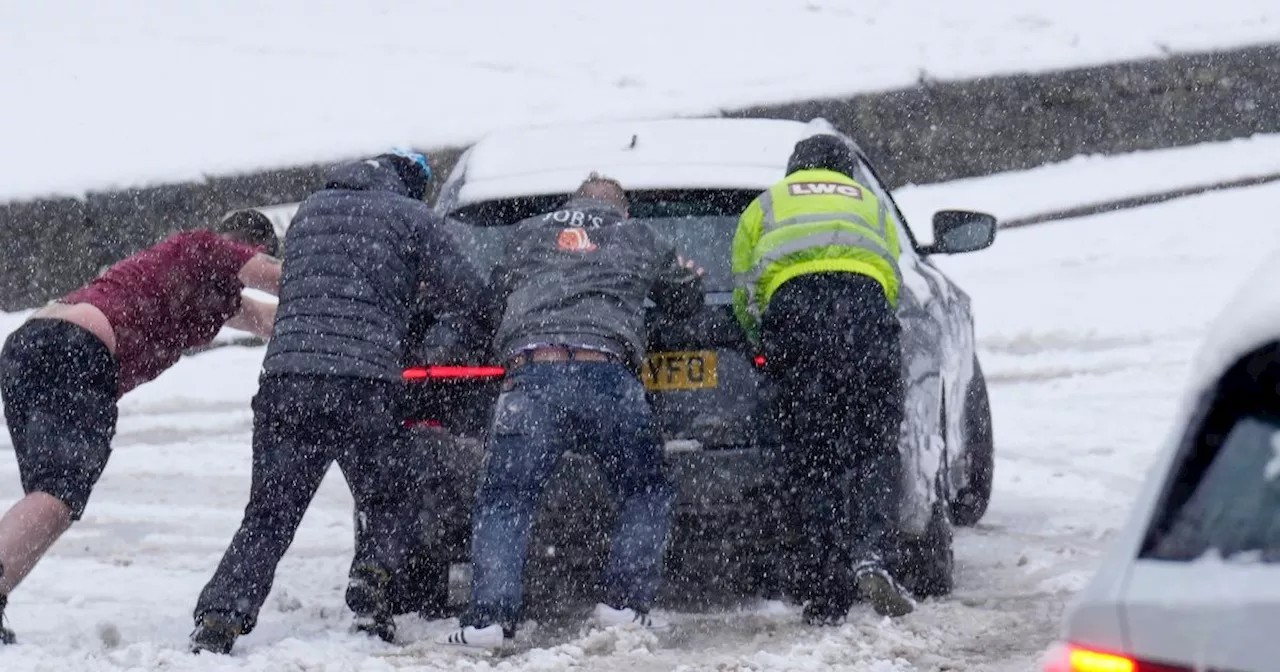 Map shows heavy snow and biting temperatures as freeze barrels towards Britain