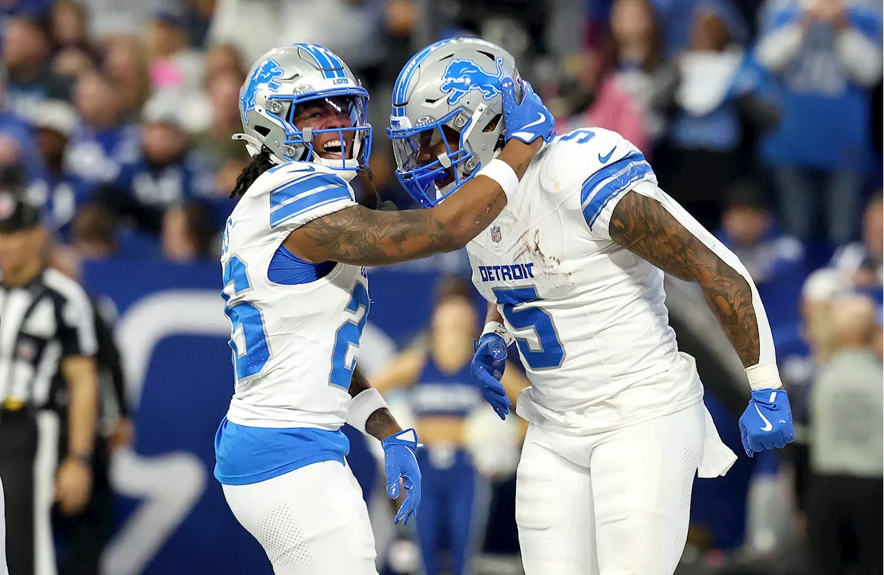 Lions Make Decision on David Montgomery, Amon-Ra St Brown for Thanksgiving Bears Matchup