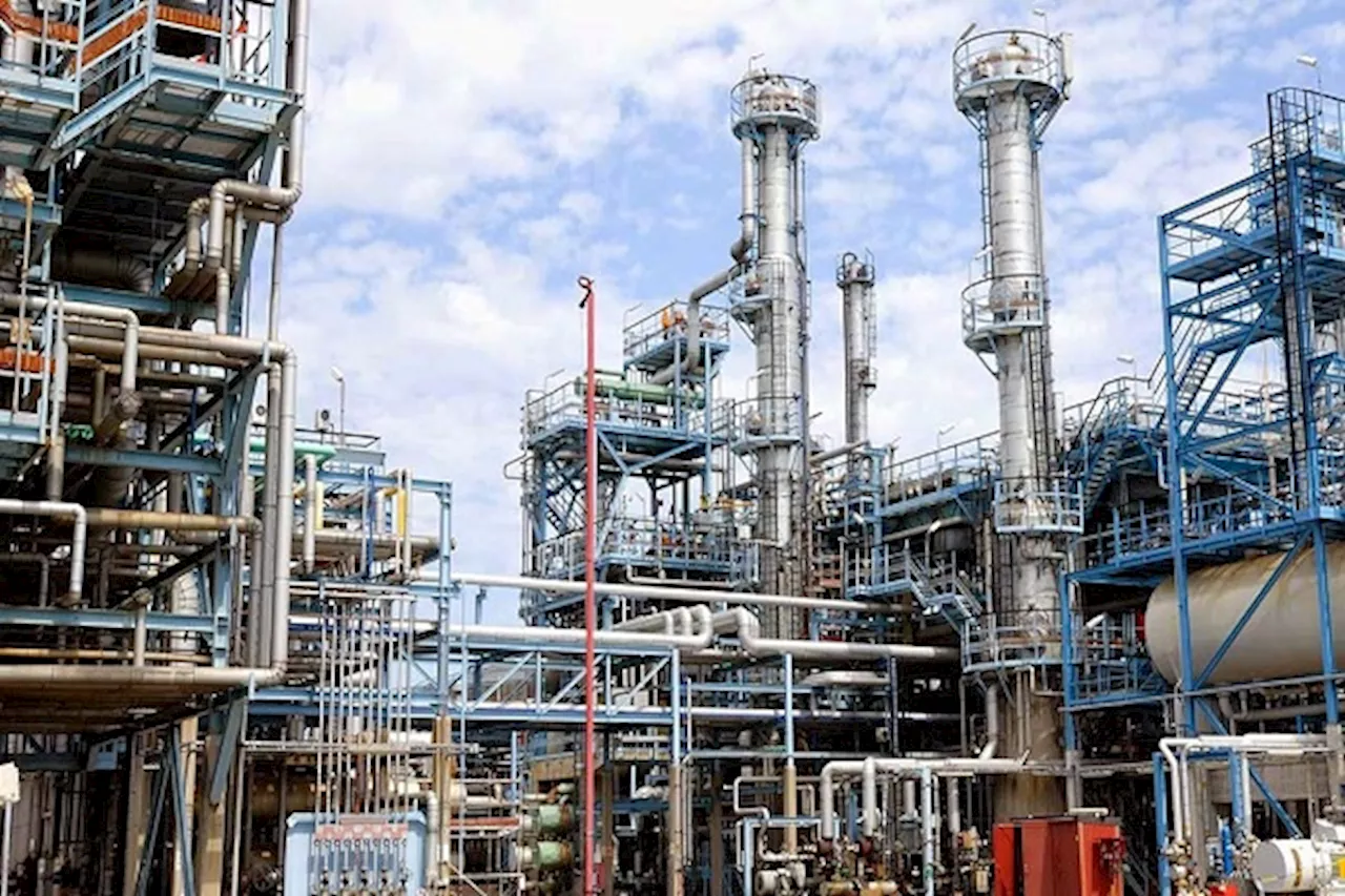 NNPCL Restricts Petrol Purchases from Port Harcourt Refinery to Its Own Outlets