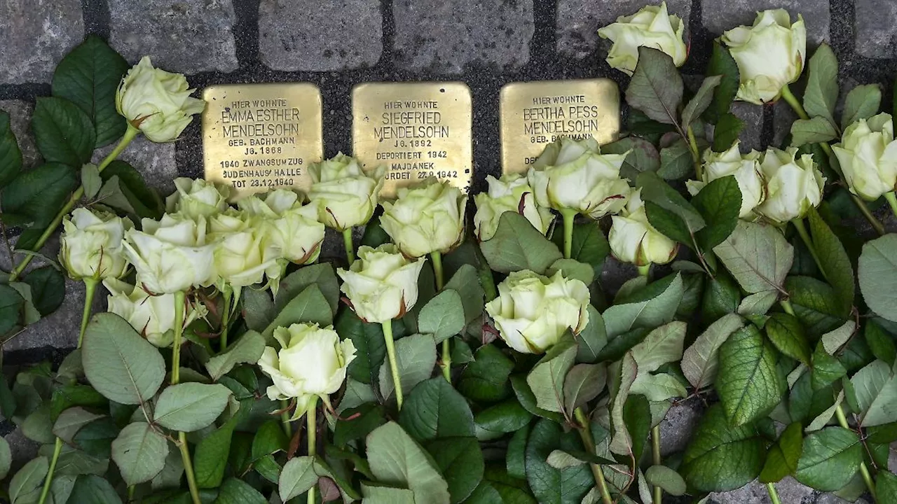 Sachsen-Anhalt: Gestohlene Stolpersteine in Zeitz neu verlegt