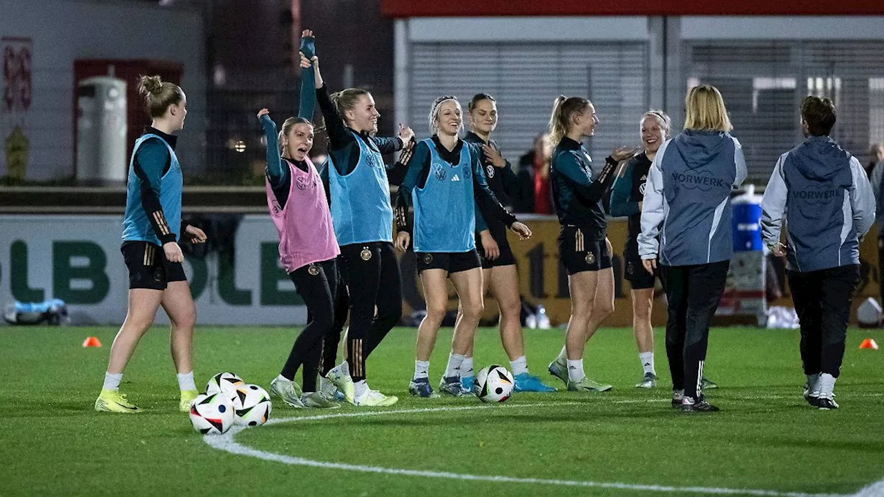 Trotz neuer Spielerinnen im Team: Bundestrainer schlägt Alarm: DFB fehlen Spitzentalente