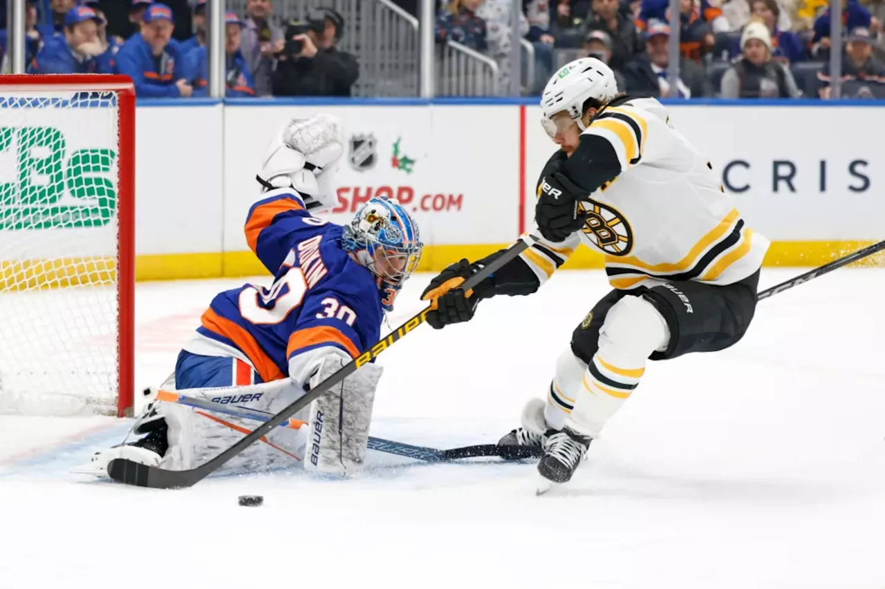 Skidding Islanders can't climb out of early hole in loss to Bruins