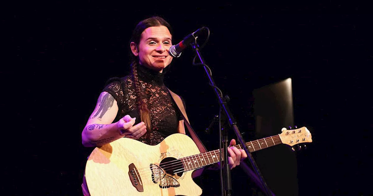 Singer says he's a man again 13yrs after transitioning to be a woman