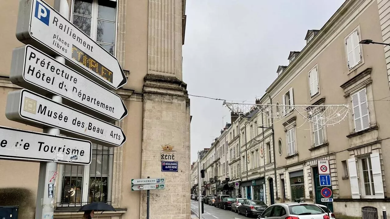 Circulation dans l’hypercentre d’Angers: les automobilistes invités à marcher lors des fêtes de Noël