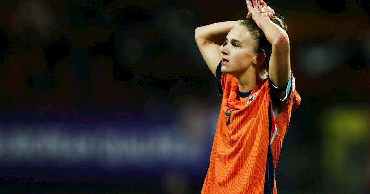 Miedema doet boekje open over blessure: 'Waarom gebeurt mij dit?'