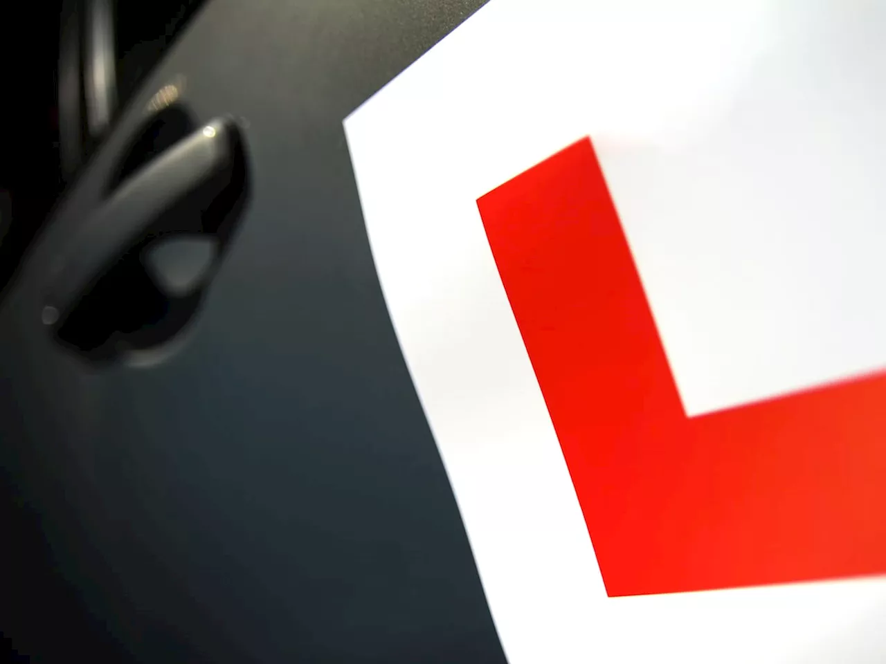 Three-quarters of UK drivers think they’d fail their driving theory test