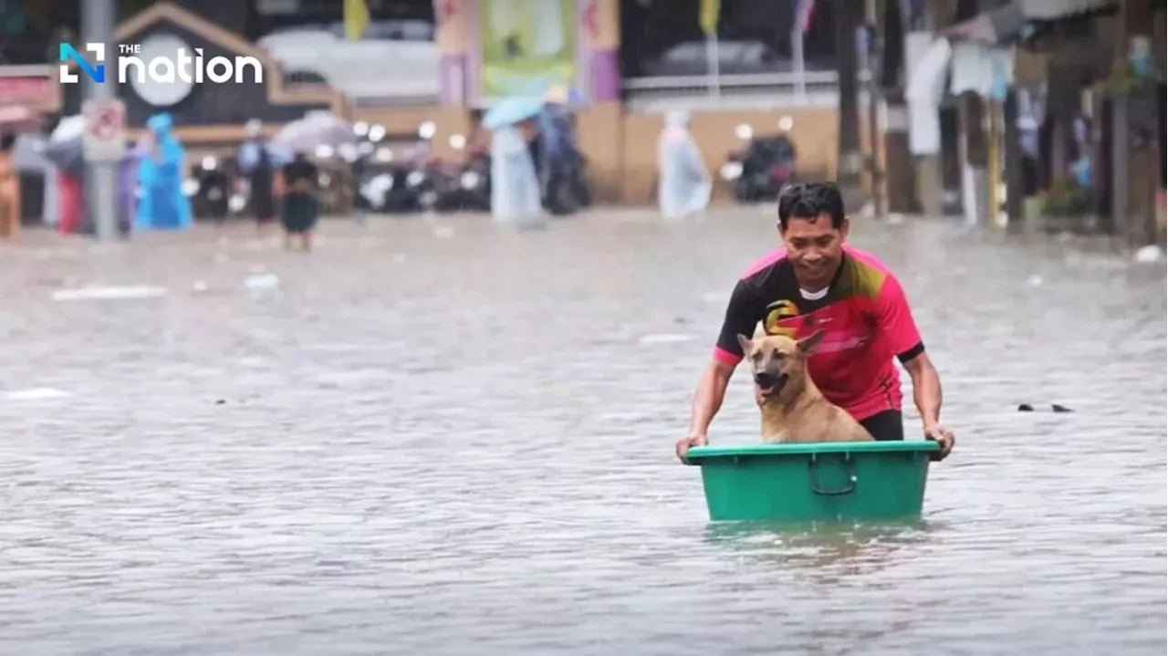 Floods inundate over a 100 households in Songkhla and Yala provinces