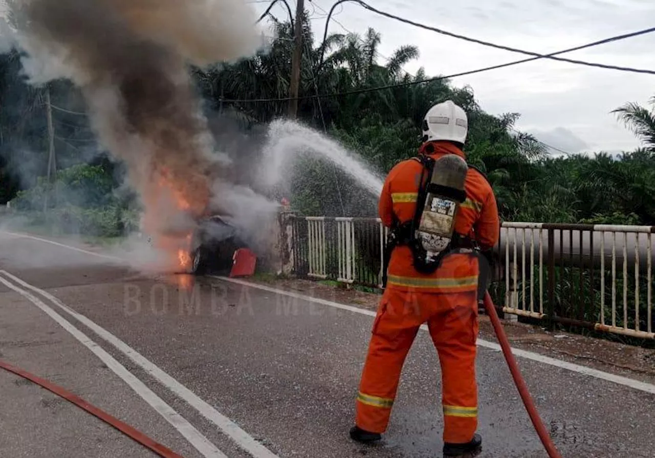 Taxi crash claims lives of elderly couple and driver in Jasin