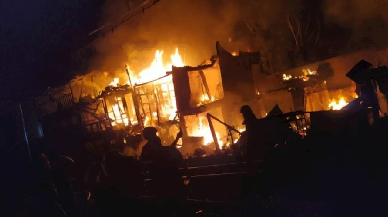 Kebakaran Hanguskan Rumah Padat Penduduk di Tanah Abang, 80 Orang Terdampak!