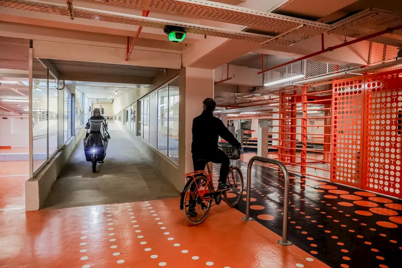 Places de stationnement plus grandes, espace vélo… dans le centre-ville de Bordeaux, le parking Gambetta se réinvente