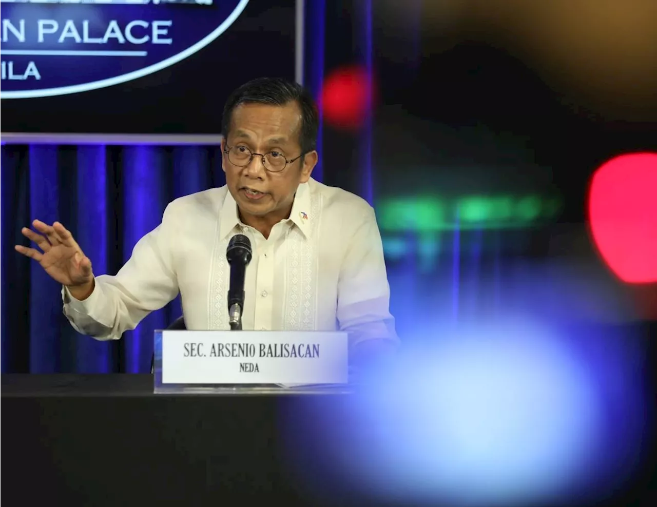 NEDA: Political Noise Won't Impact Economy Due to Sound Policies