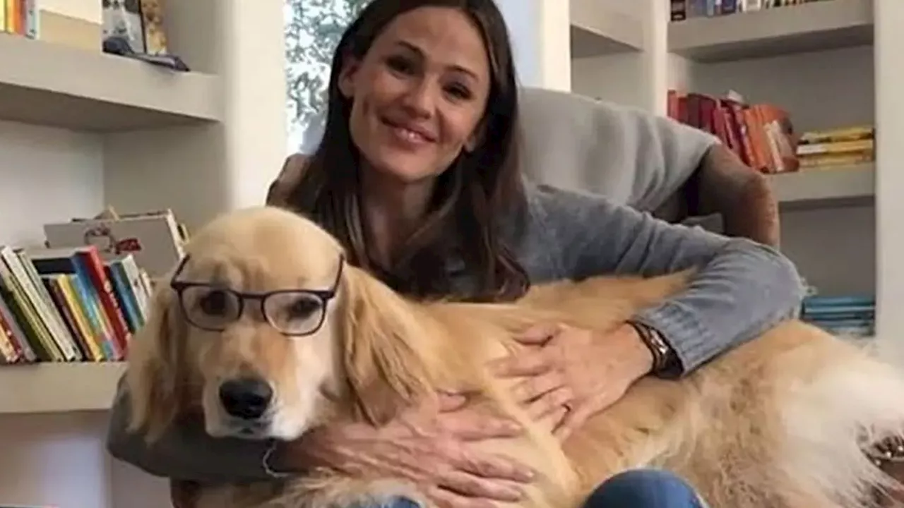 Jennifer Garner's Dog Birdie Dies But Not Before Daughter Says Goodbye