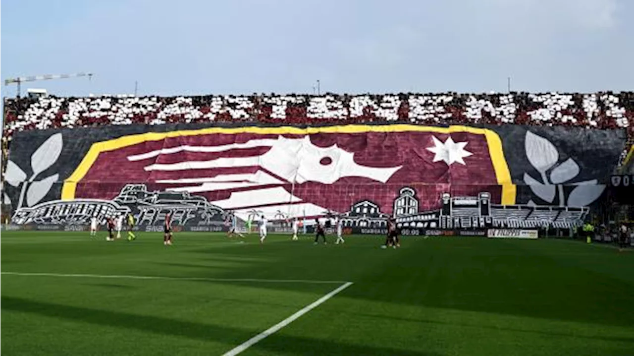 Salernitana ad alta tensione: sciopero del tifo e protesta contro la società