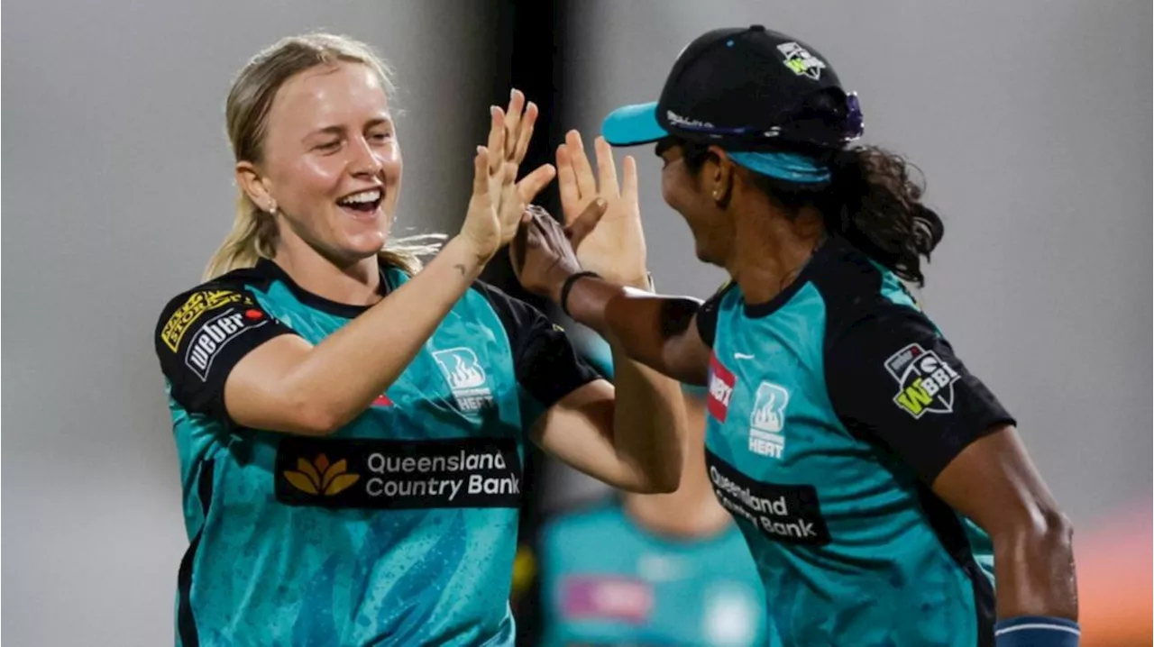 Brisbane Heat thrash Sydney Thunder to reach fourth WBBL final