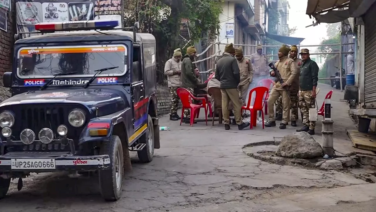 ग्राउंड रिपोर्ट: जुमे की नमाज पर कड़ी सुरक्षा, चप्पे-चप्पे पर पुलिस का पहरा... देखें संभल के ताजा हालात