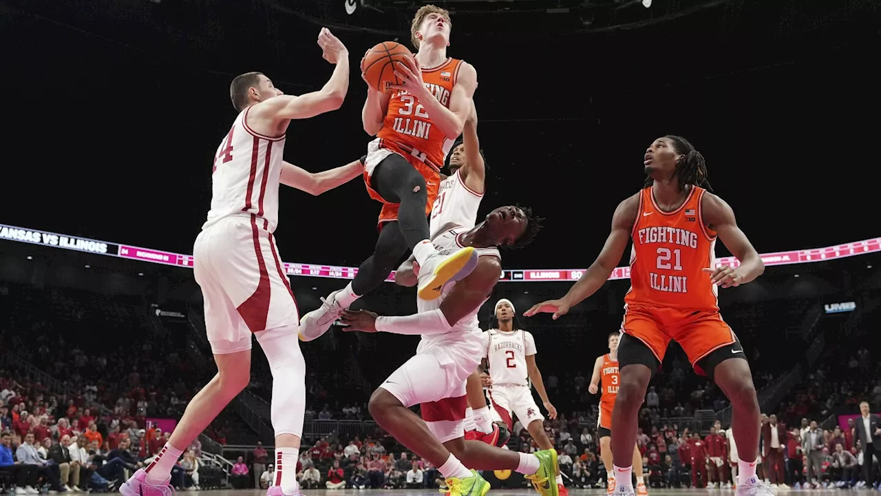 Kasparas Jakucionis scores a season-best 23 points as Illinois tops No. 19 Arkansas 90-77