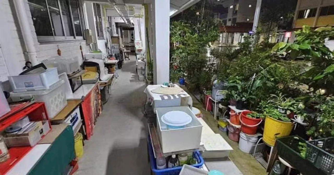 Elderly Resident Ordered to Clear Items from Common Areas in Yishun