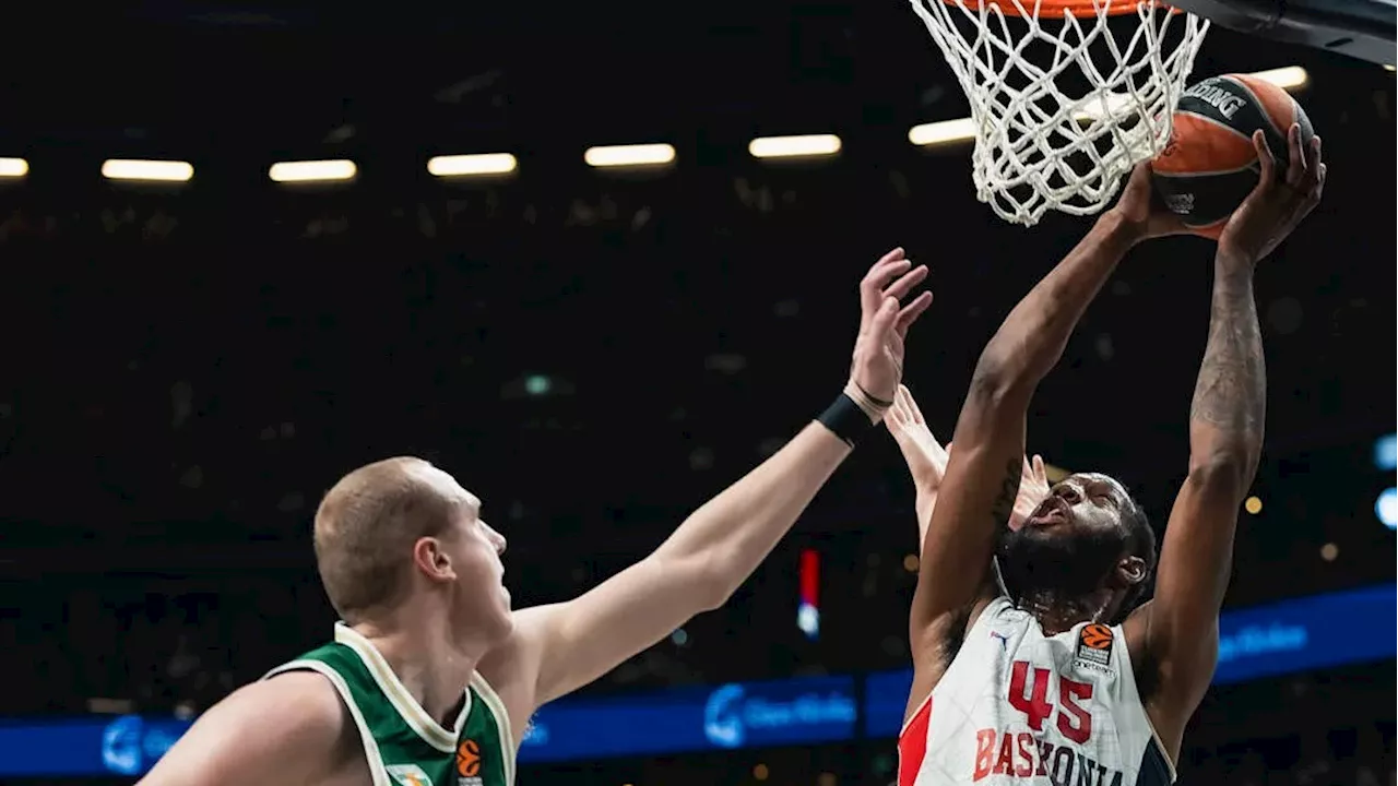 Sylvain Francisco et le Zalgiris Kaunas débordés par Baskonia