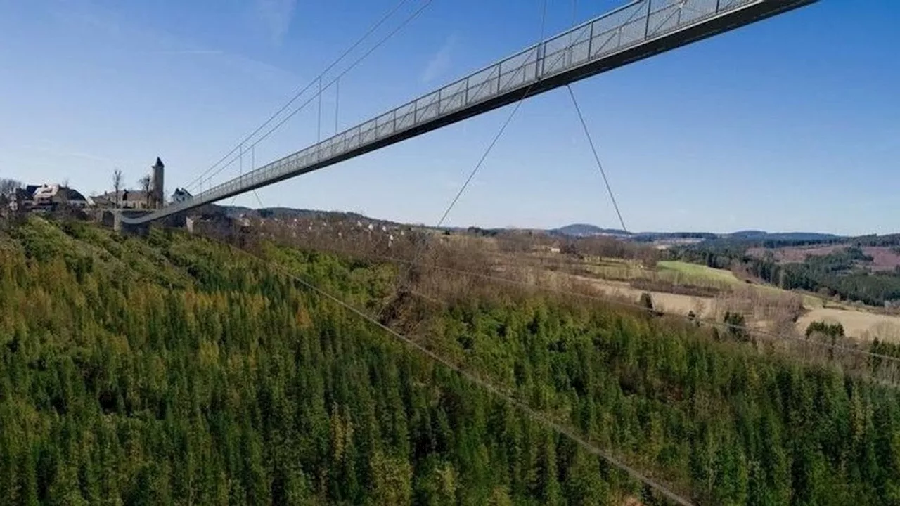 Weg frei für längste Fußgänger-Hängebrücken der Welt