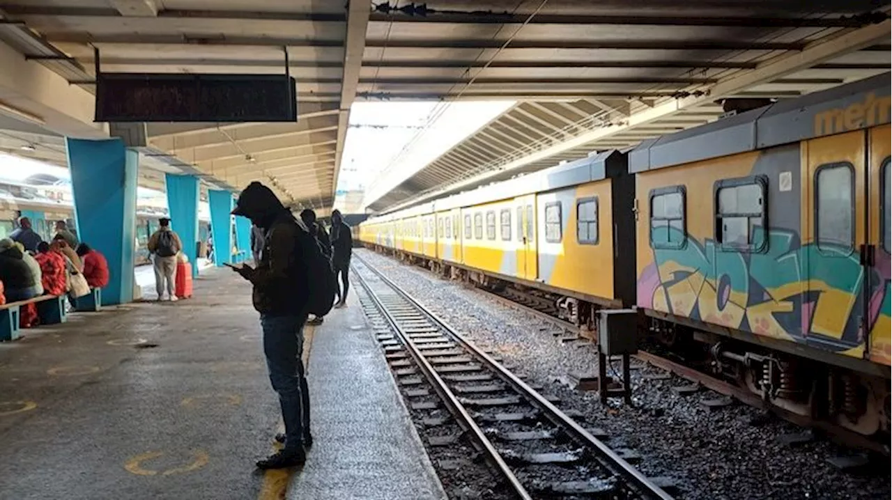 Cape Town Aims to Revive Rail Network, Proposes New Lines and Housing Developments