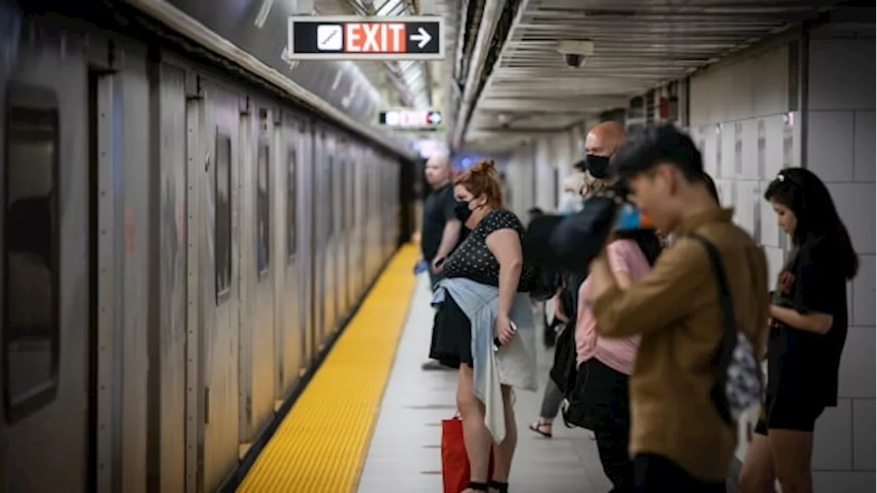 Ottawa announces $758M to help TTC pay for new Line 2 subway trains