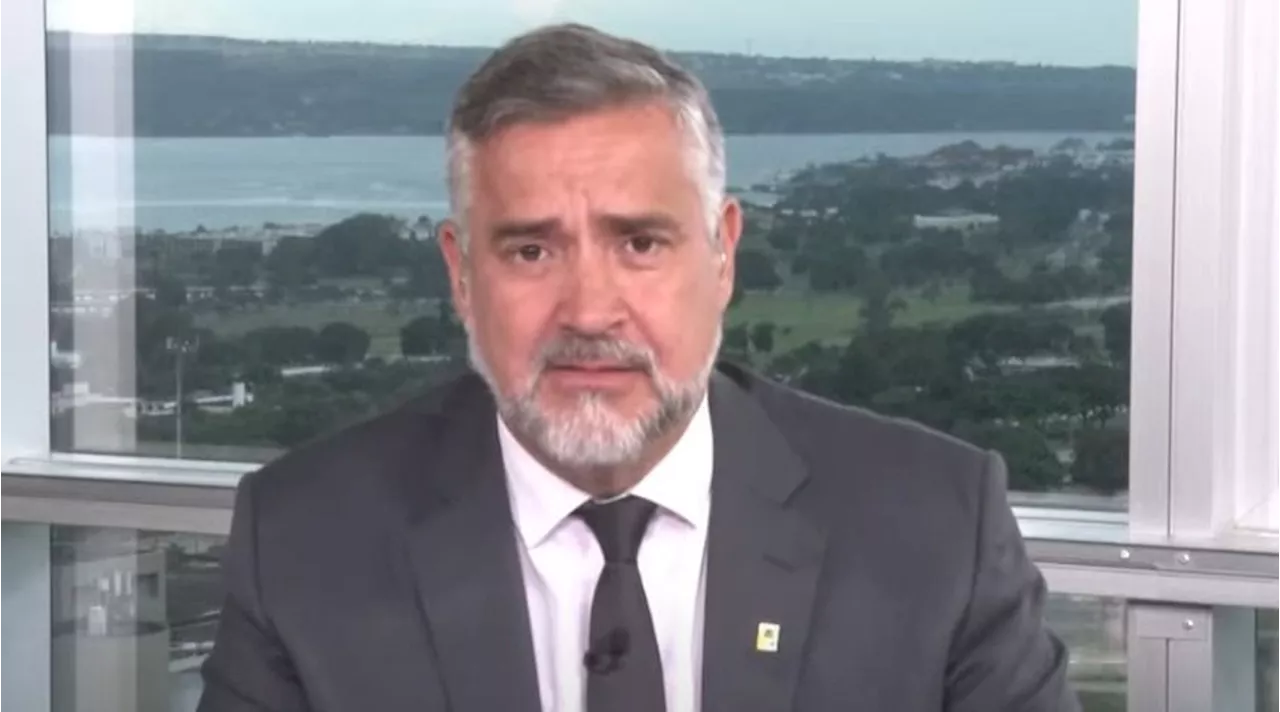 Ausência de Lula em anúncio não tem a ver com reação do mercado, diz Pimenta à CNN