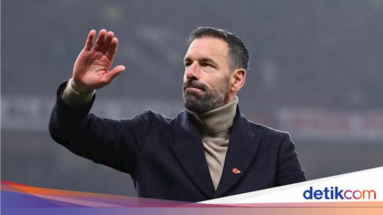 Ruud van Nistelrooy Lanjutkan Karirnya Sebagai Pelatih Baru Leicester