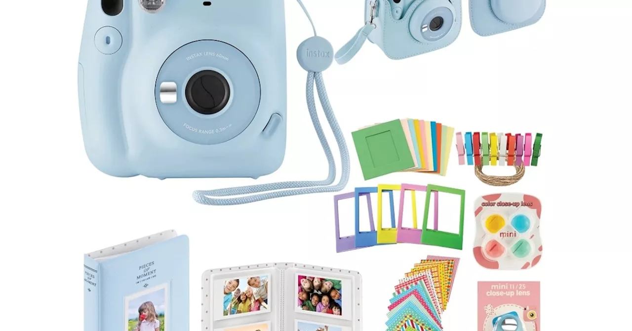 This complete Fujifilm Instax Mini 11 instant camera bundle is just $90 for Black Friday