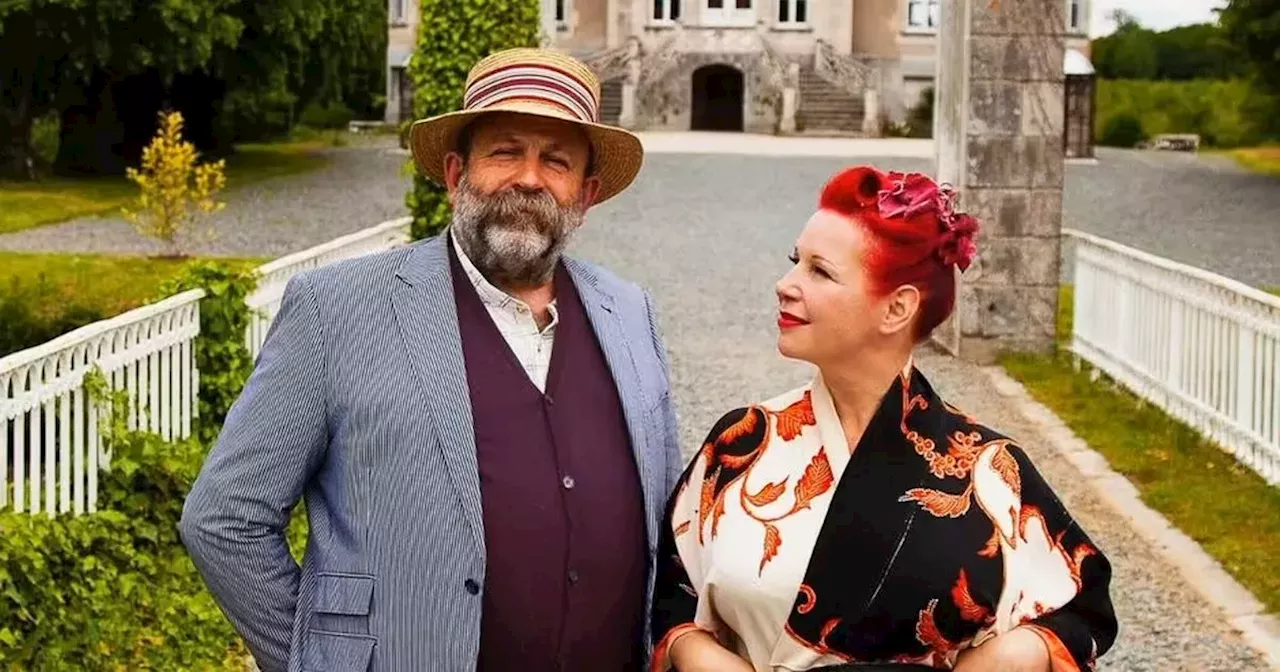 Escape to the Chateau's Angel Strawbridge breaks down in tears over 'personal' question