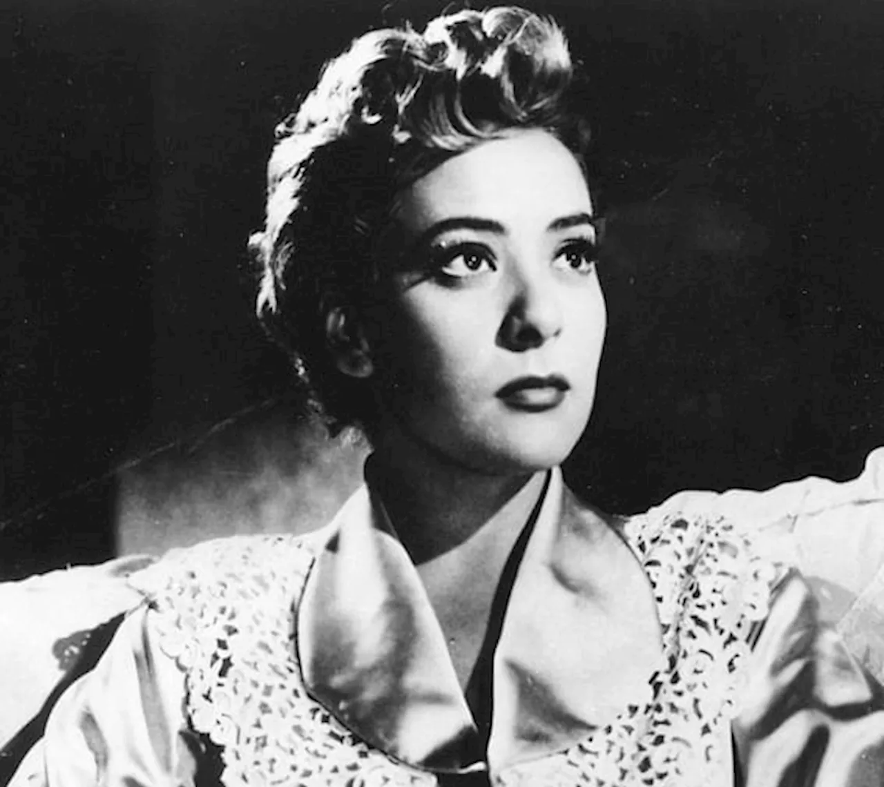 FOTOS: Famosos acuden a despedir a la diva del cine mexicano Silvia Pinal