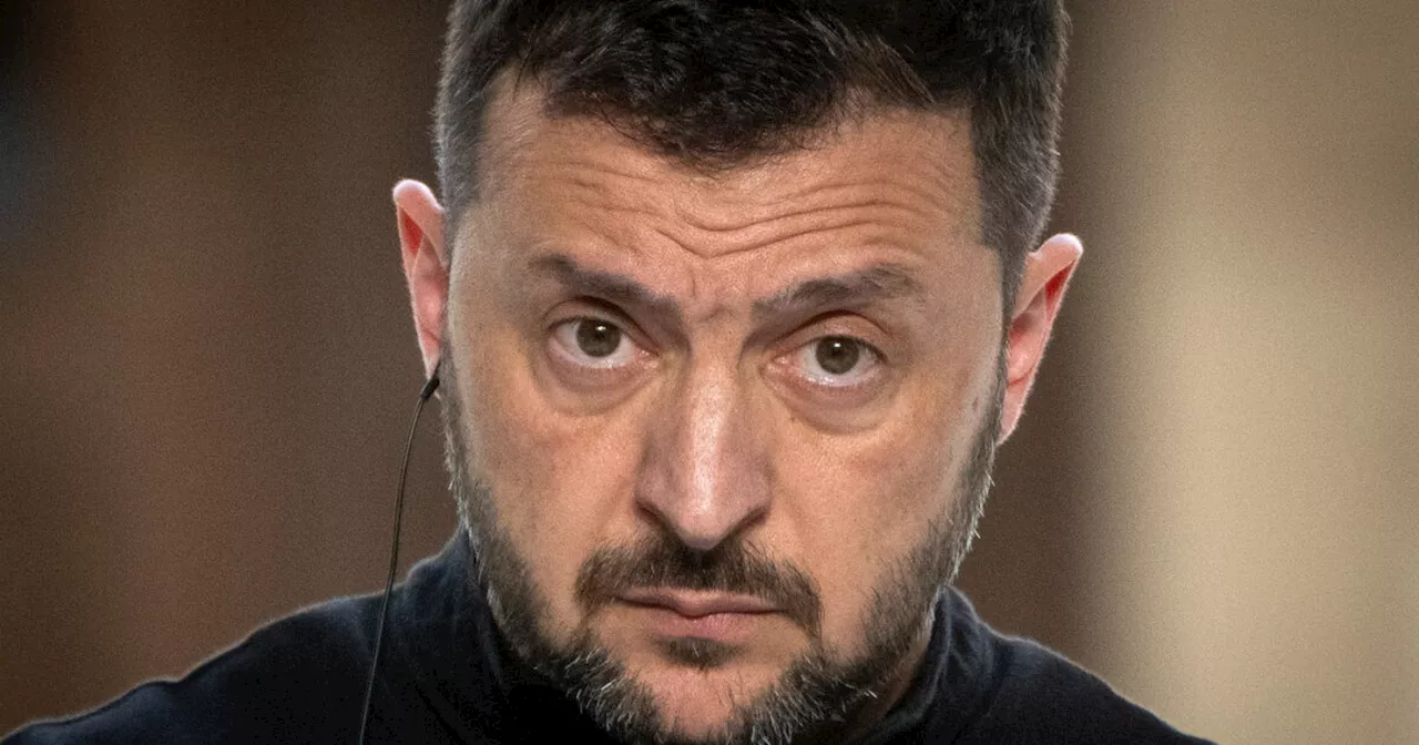 Ucraina, Zelensky pronto alla tregua con la Russia: “Anche senza l’immediata restituzione di aree…