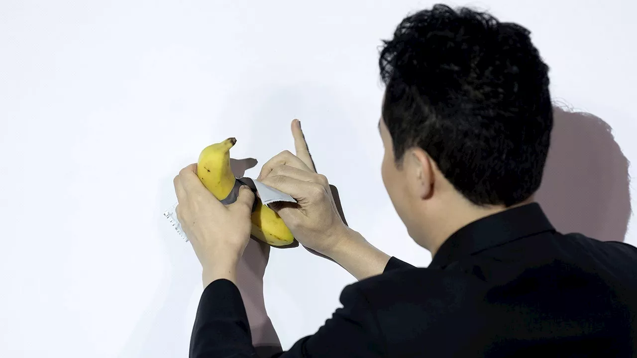 Crypto entrepreneur pays $6.2M for viral banana artwork