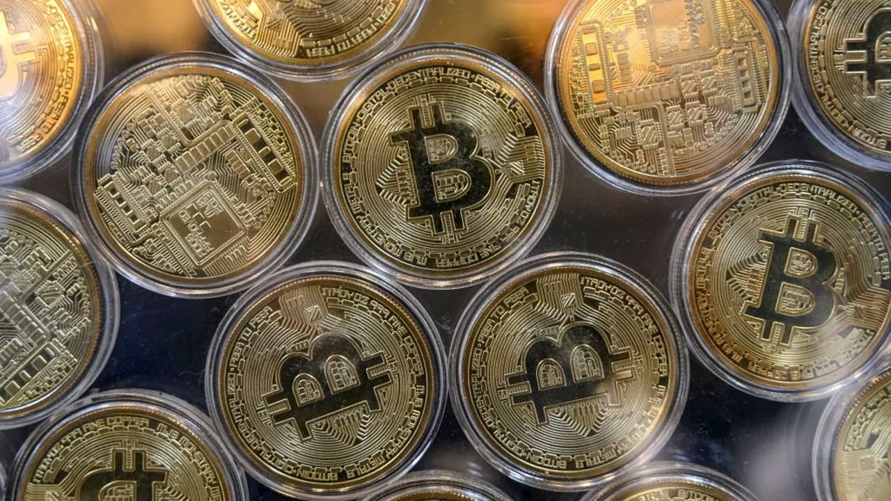 Bitcoin Millionaire Hides Over $2 Million in Treasure Chests Across the U.S.