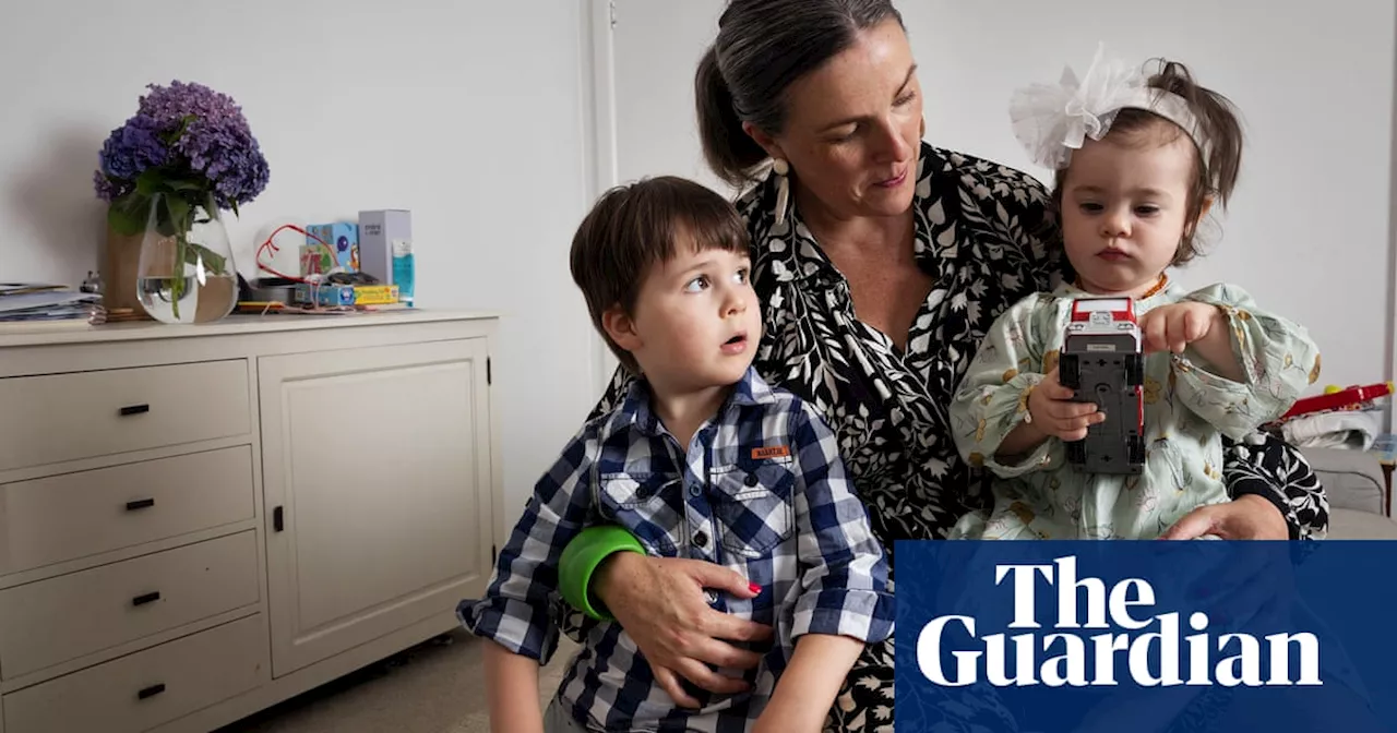 IVF clinics brace for Christmas rush after sudden rebate change in NSW