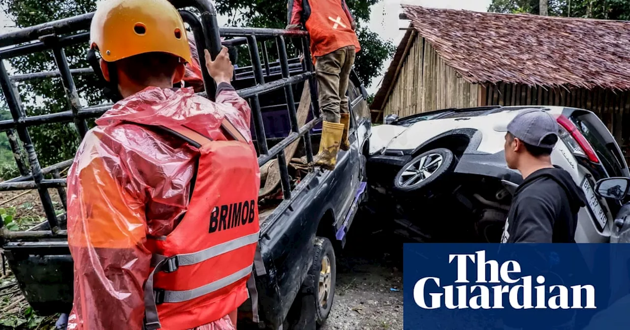 Rescuers Search for Survivors After Deadly Landslide in Sumatra