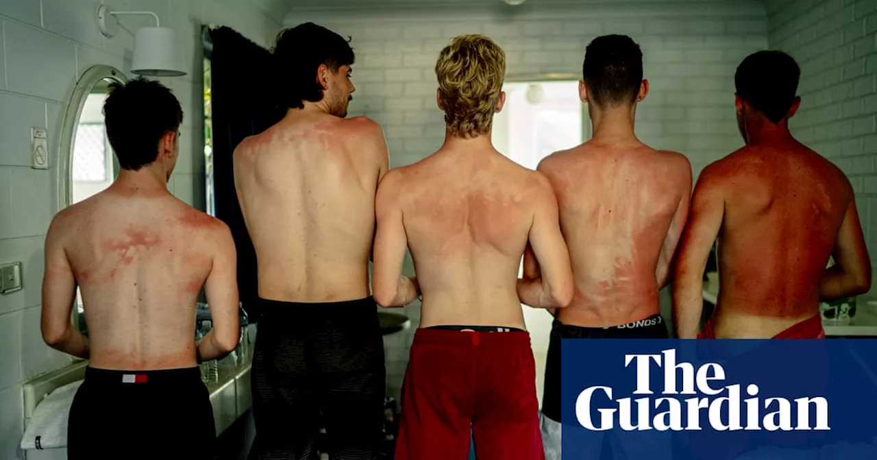 Sunburnt Boys Celebrate Freedom: Schoolies Traditions in Byron