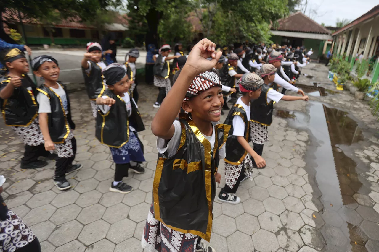 Para Pemompa Semangat Borobudur Marathon