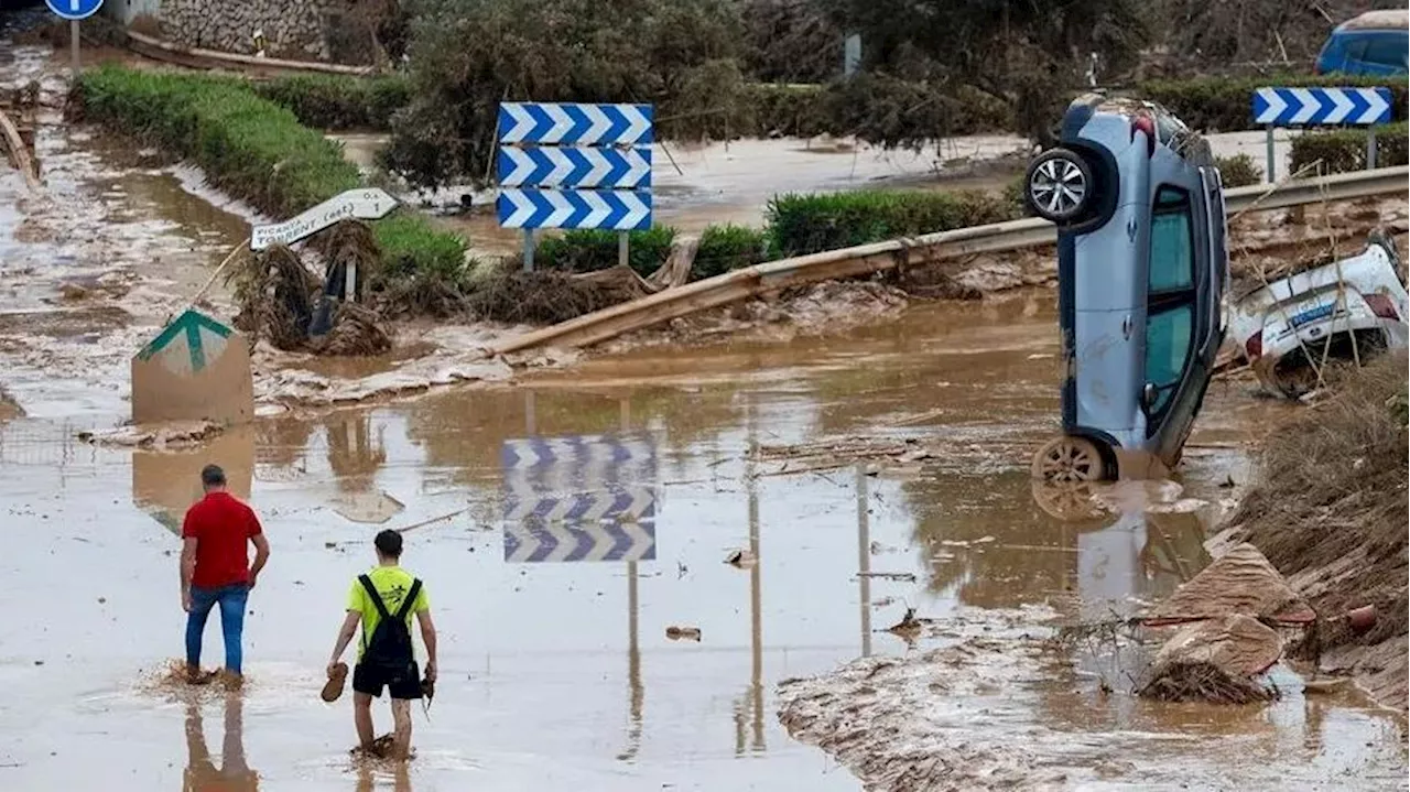 La 'suerte' de José y Francisco de hallar el coche un mes después de la DANA