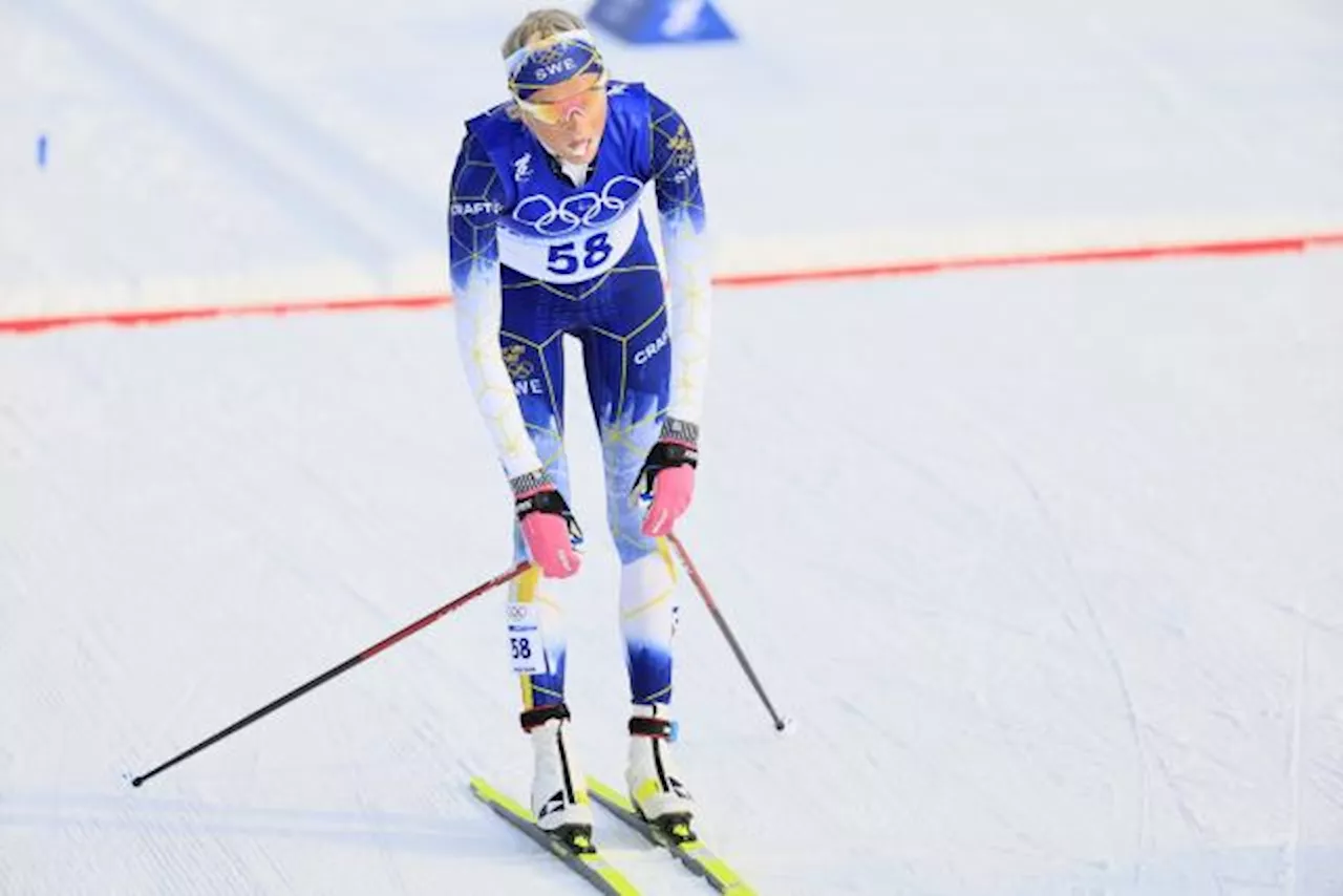 Frida Karlsson remporte la première course de Coupe du monde à Ruka devant Therese Johaug