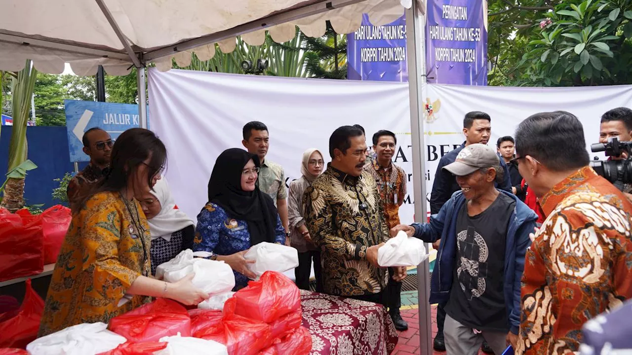 Kementerian Imigrasi dan Pemasyarakatan Melaksanakan Bakti Sosial Serentak