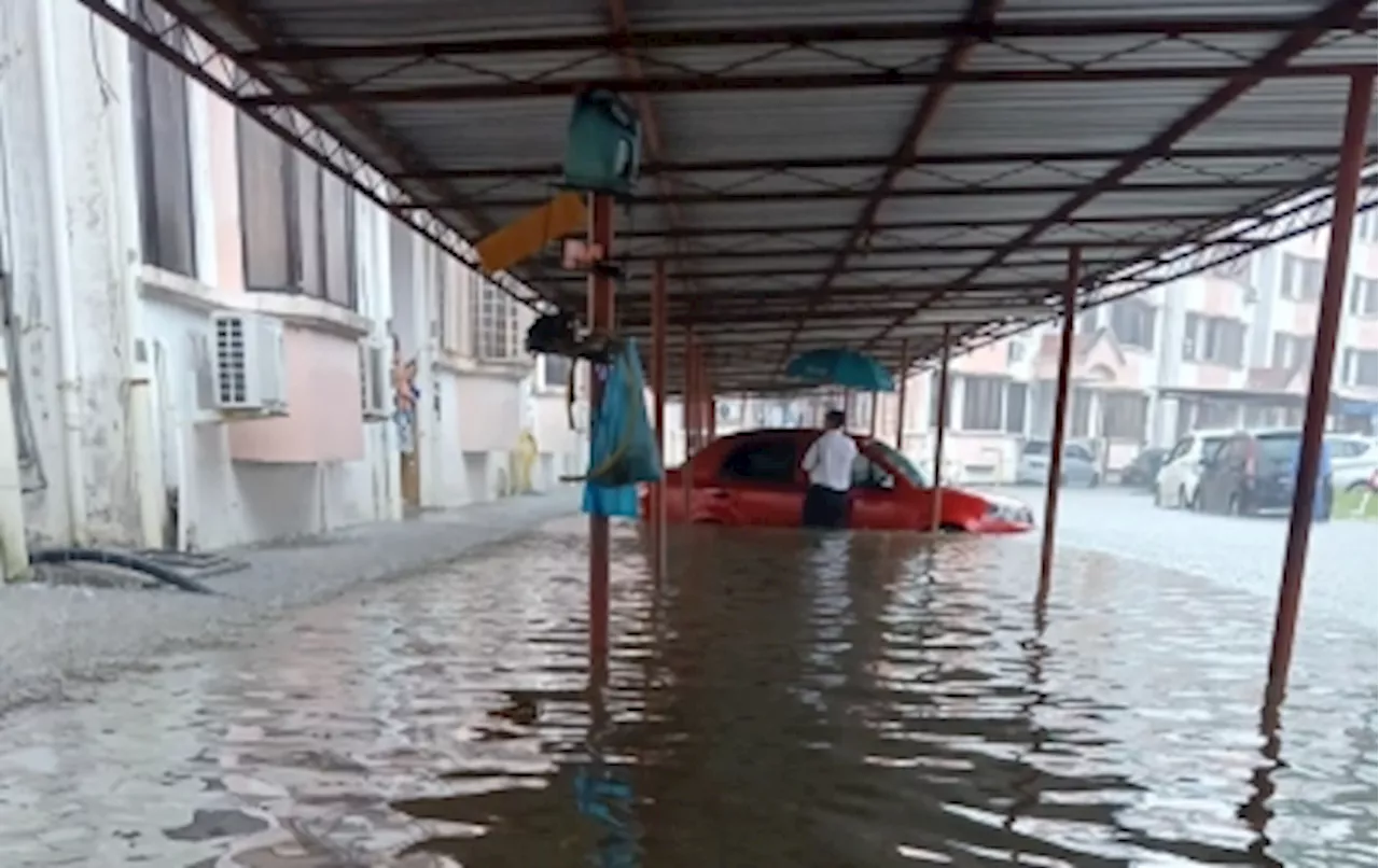 Flash Floods Hit Kota Kinabalu; Vehicles Submerged in Beverly Hills