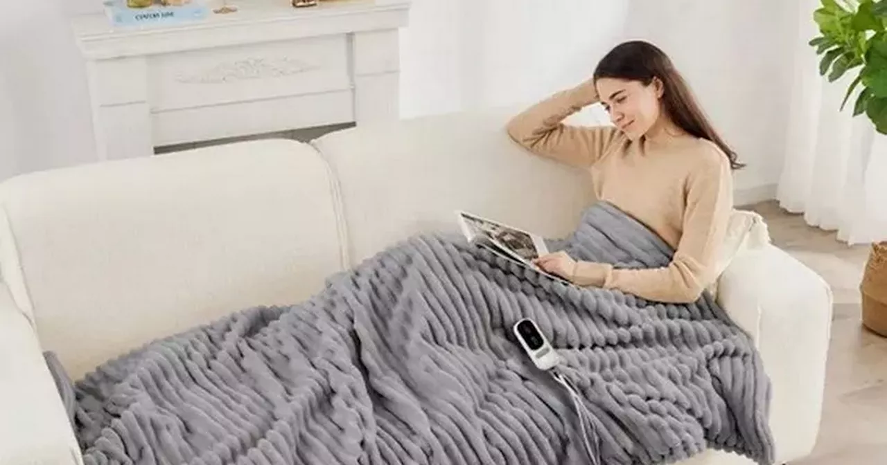 Debenhams reduces 4p an hour electric blanket that 'looks expensive' to £35