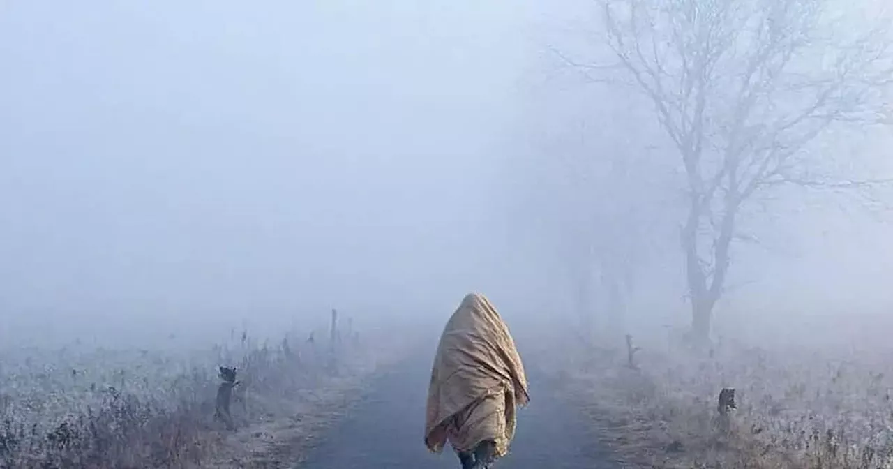 Yunan Altmışlık Soğukluklar ve Gündüz Yağmur Çöküşü Uttar Pradesh'ta