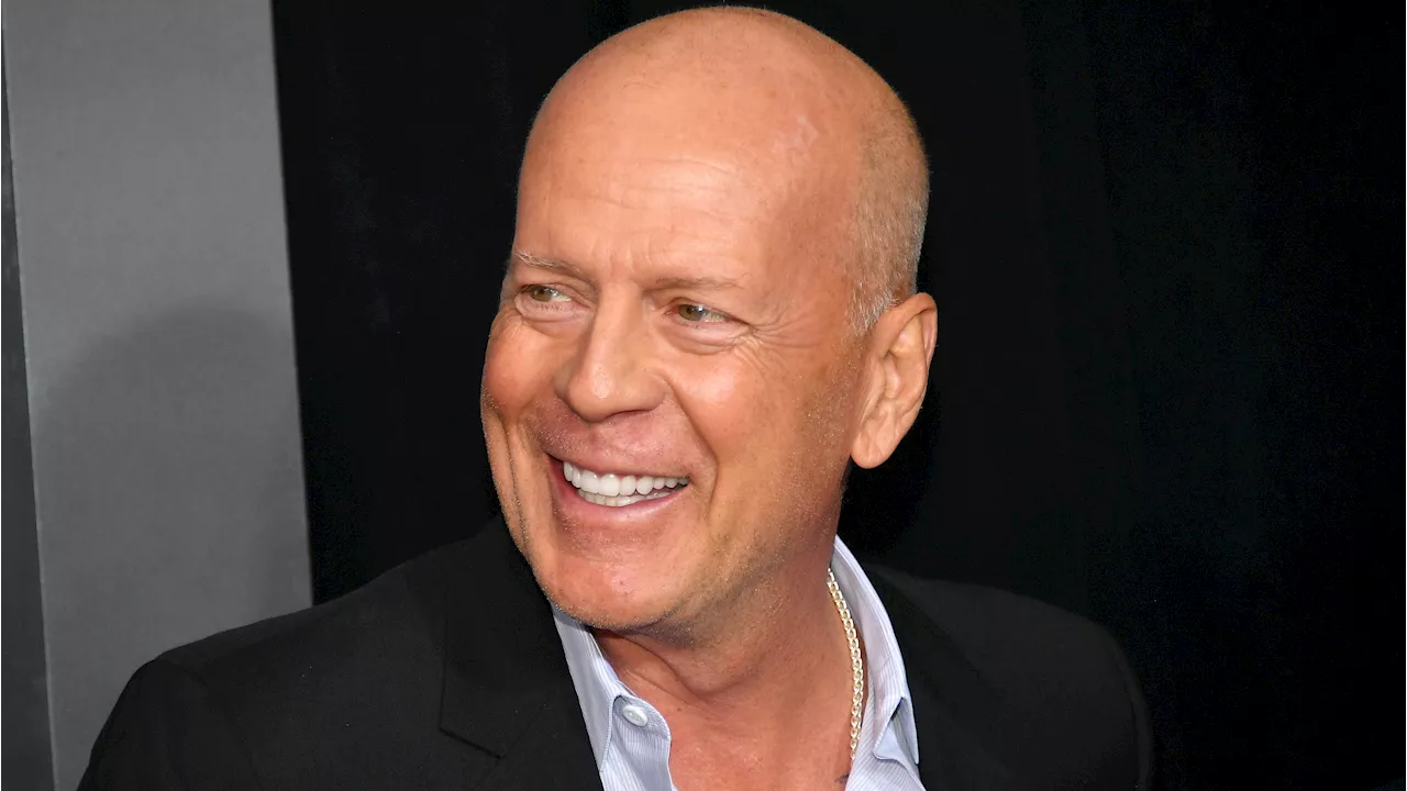 Bruce Willis' daughters share sweet photos of spending Thanksgiving with their dad