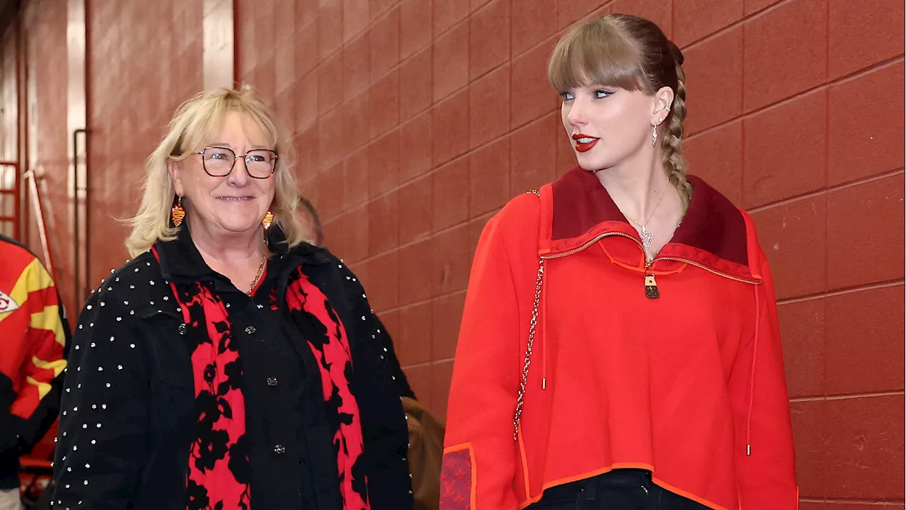 Taylor Swift Joins Travis Kelce's Mom Donna at Chiefs Game