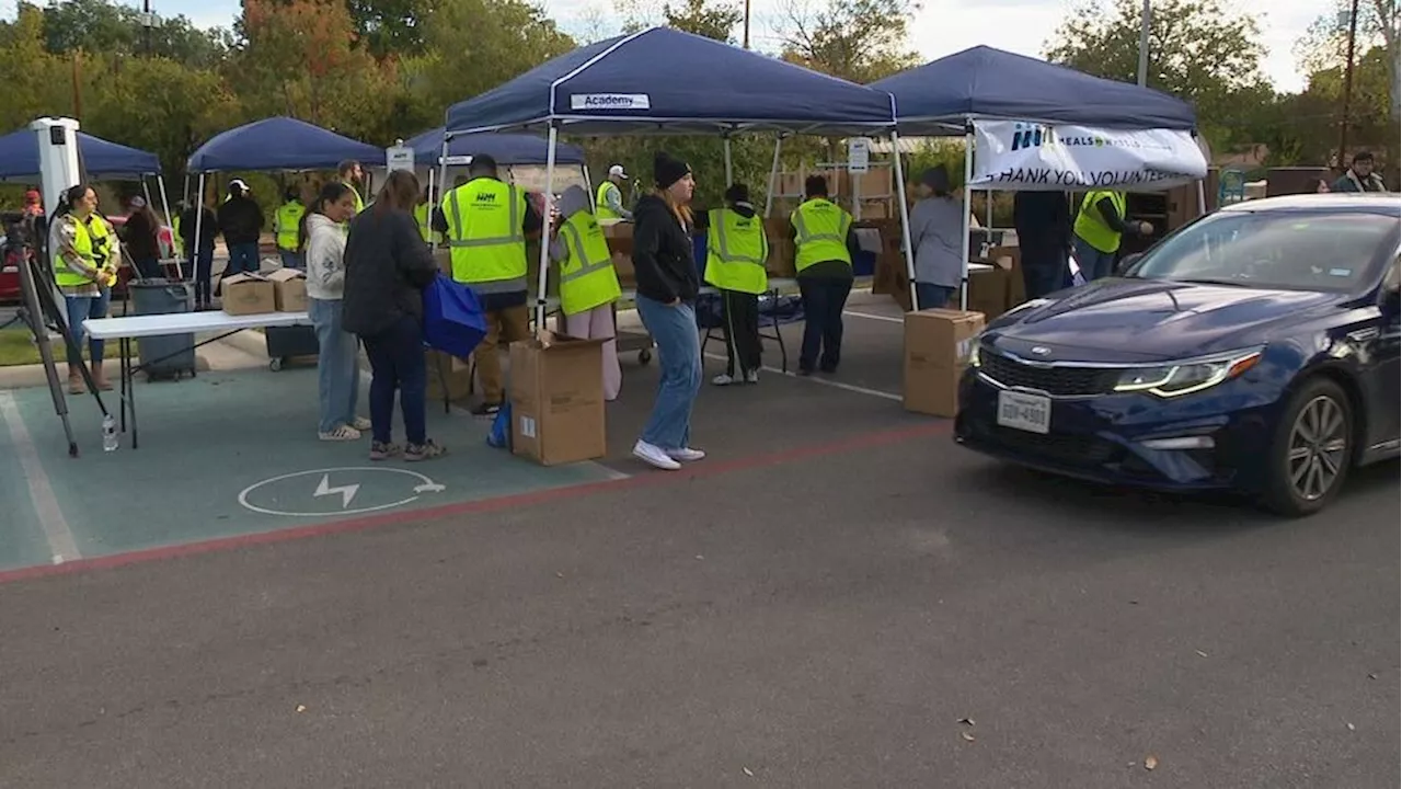 Meals on Wheels delivers over 2,500 Thanksgiving meals with community support