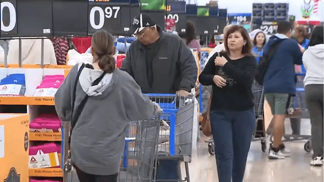 San Antonio shoppers flood stores as Black Friday foot traffic surges